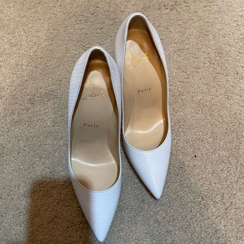 Christian Louboutin size 39 white lizard heel